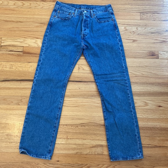 Mens Levi’s 501s - Picture 2 of 11